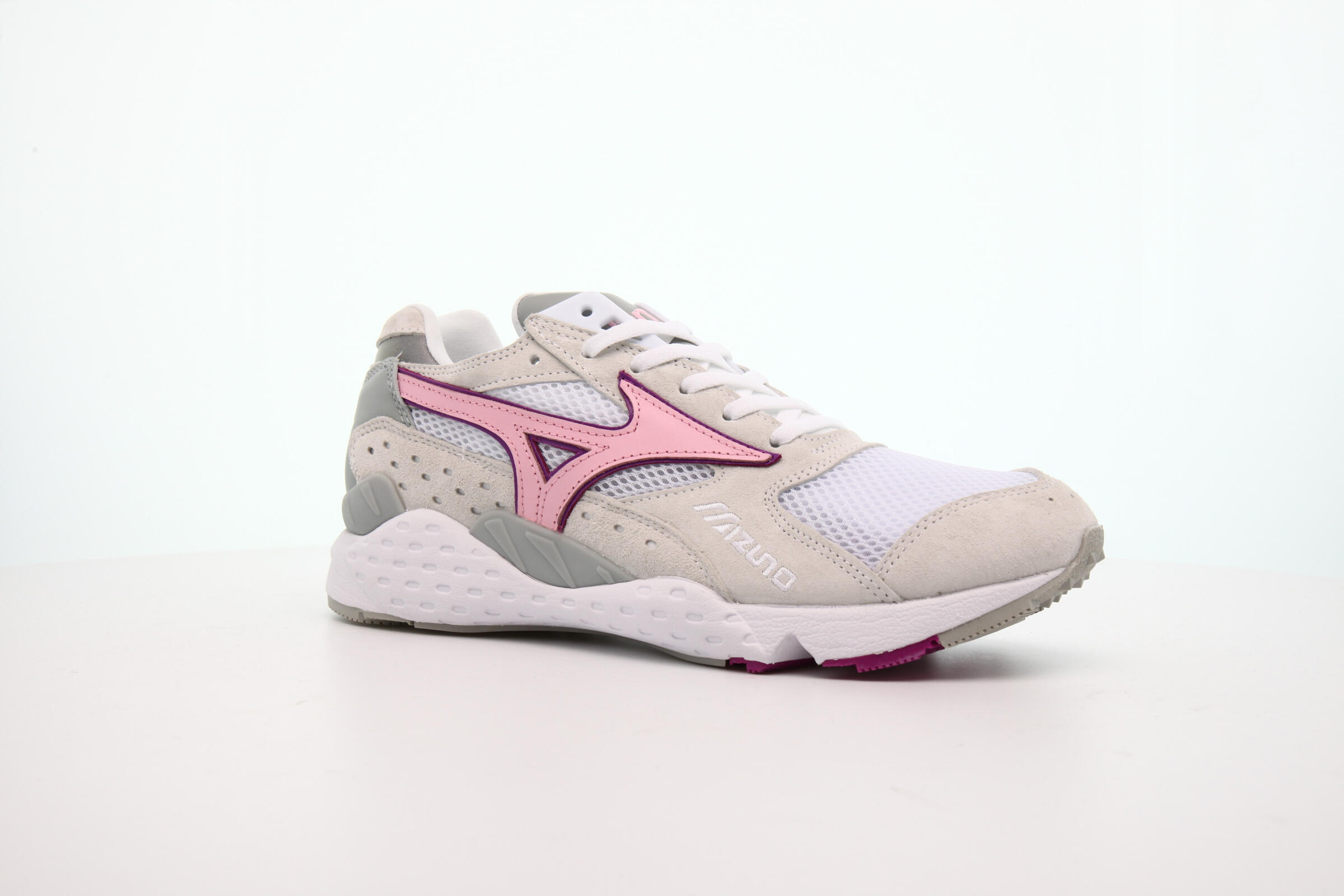 Mizuno x LAMJC MONDO CONTROL 